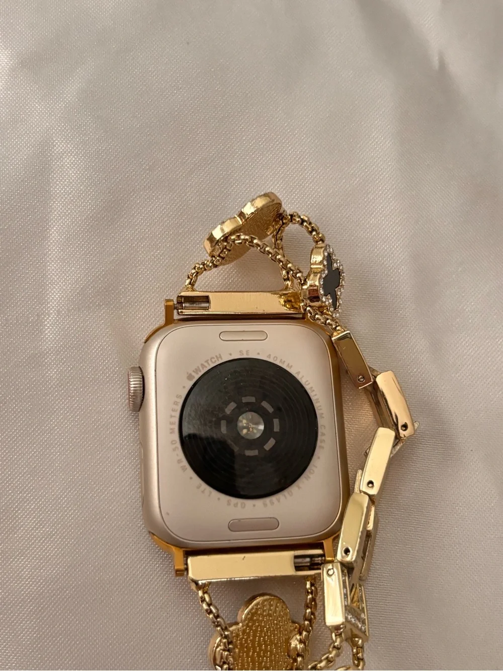 Apple Watch SE 2nd Gen 40MM with Gold and Black Decorative Band